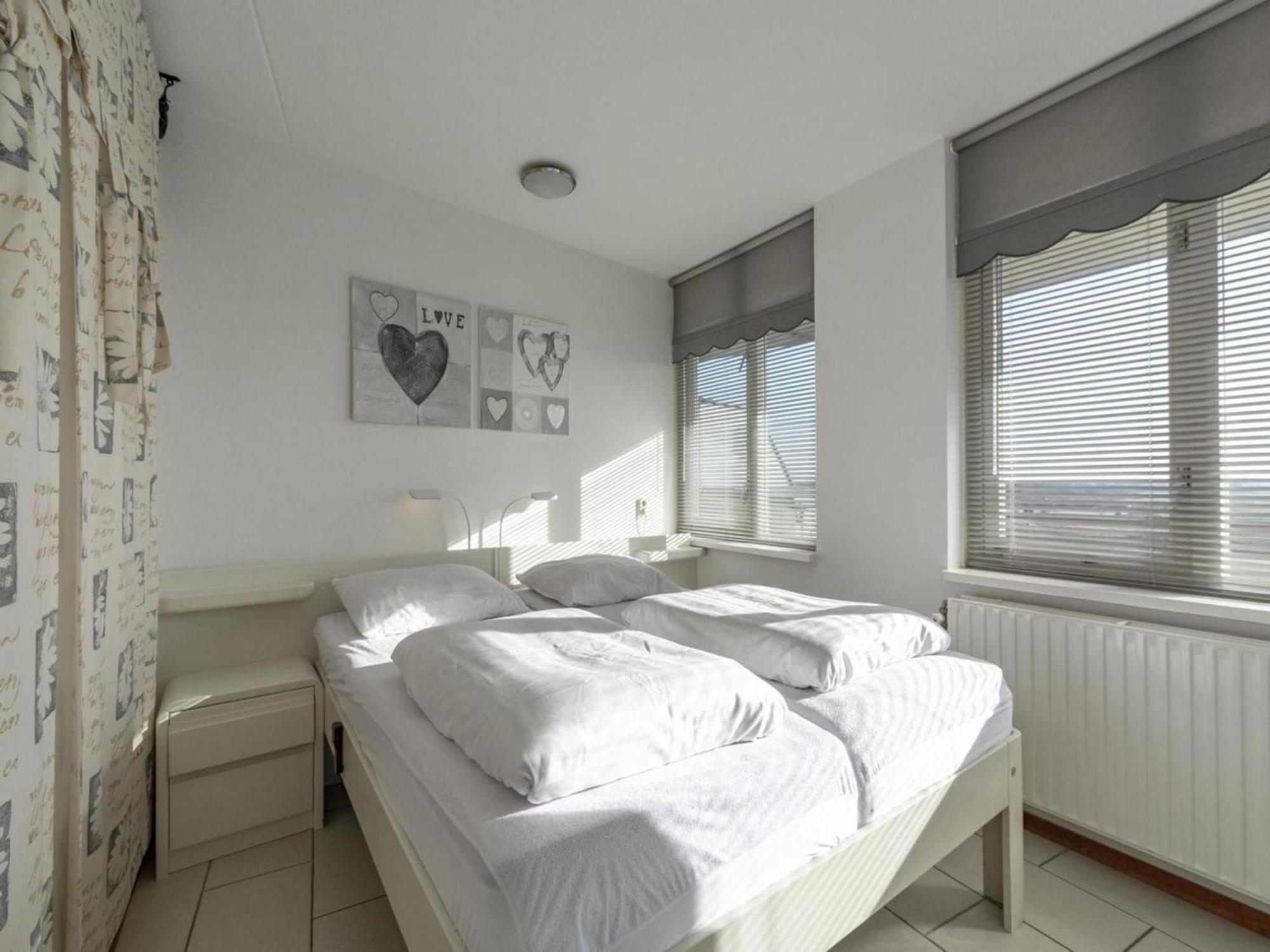 Lovely Apartment Beachside With Balcony Callantsoog Eksteriør billede